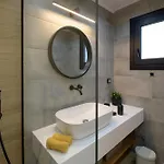 Carreta By Posarellivillas Villa Halikounas