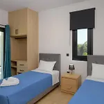 Carreta By Posarellivillas Vila *